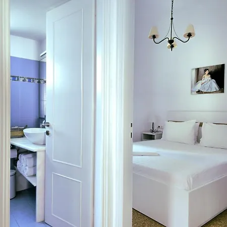 House In Castle Párosz