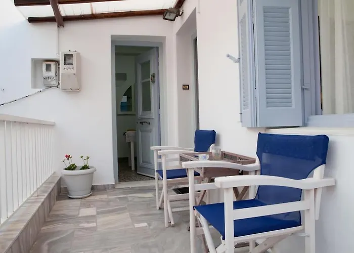 House In Castle Párosz