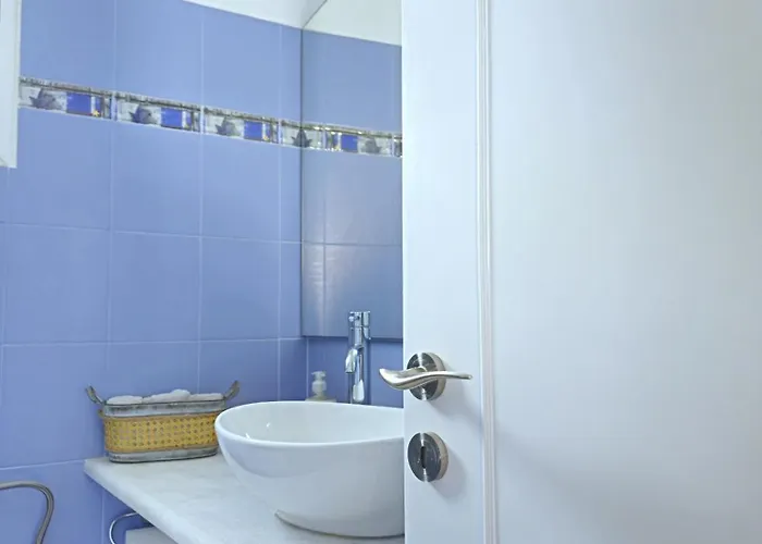 Nyaraló House In Castle