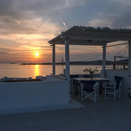 House In Castle Parikia (Paros)