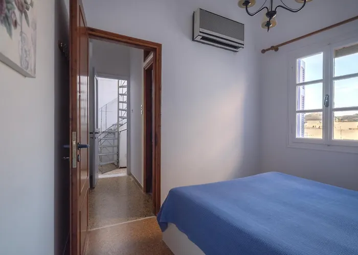 House In Castle パロス島